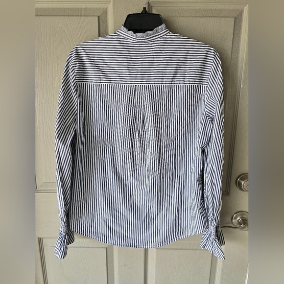 Gap Shirt Women Sz M Striped Ruffle Collar Flare Long Sleeve  Cotton Button Up - Picture 9 of 12